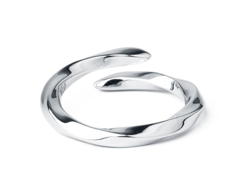 Polierter, gedrehter Ring aus Sterlingsilber mit offenem Band für Damen